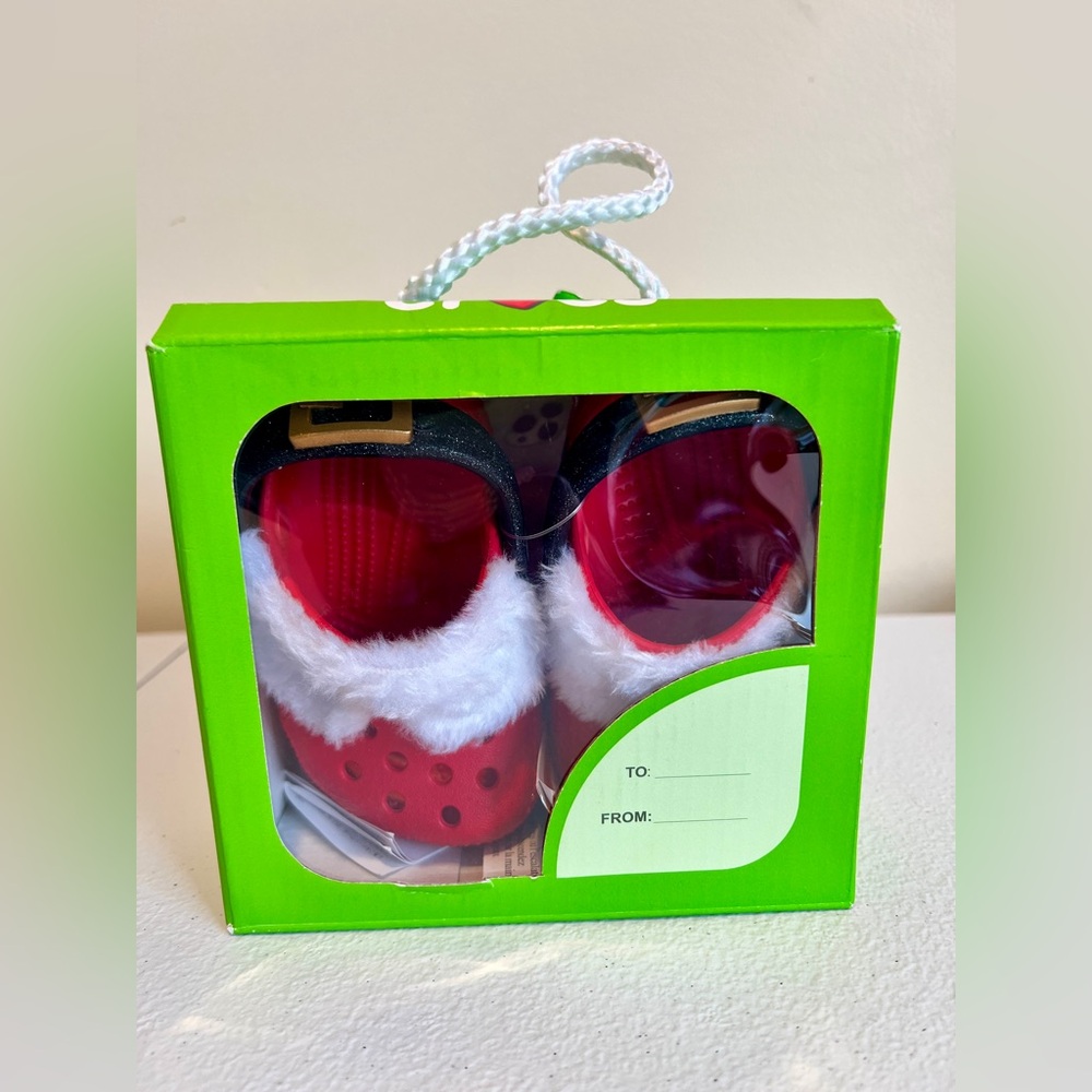 Crocs Little Santa Classic Lined Clog Child Size C2 /3 Red Christmas Santas Belt